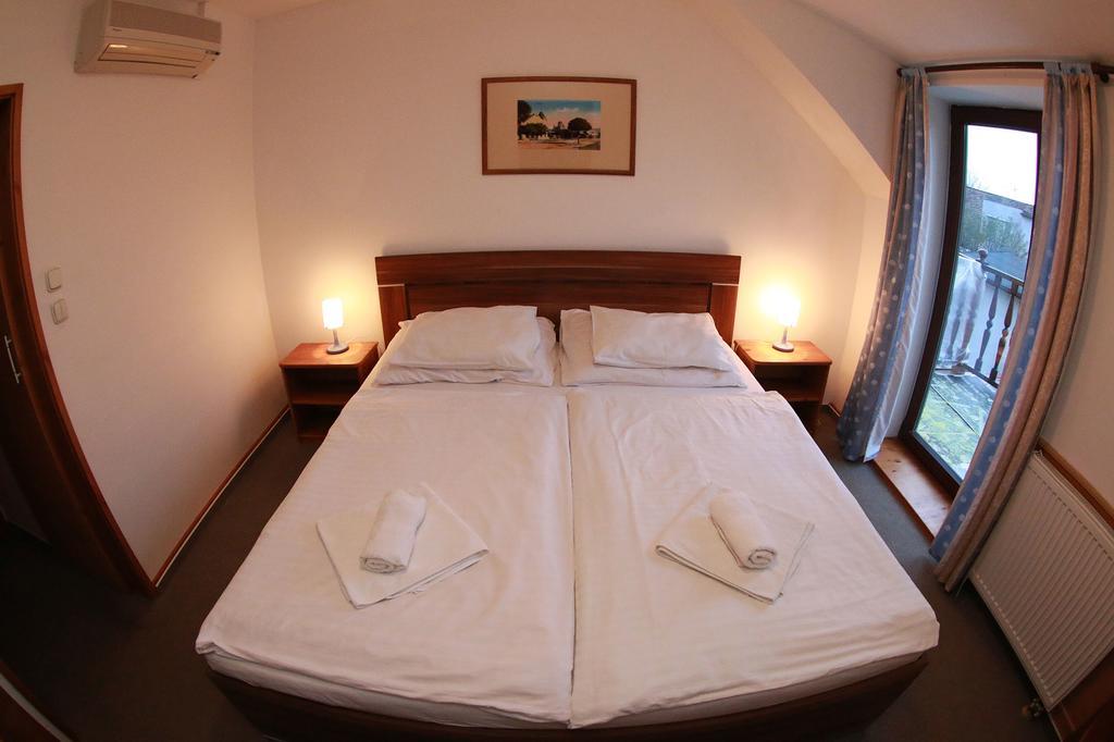 Hotel St.Florian Štúrovo Eksteriør bilde